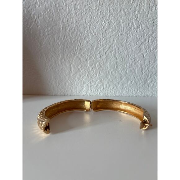 B57 Napier Bracelet Women Vintage Quilted Diamond Snakeskin Hinged Bangle - Picture 4 of 11
